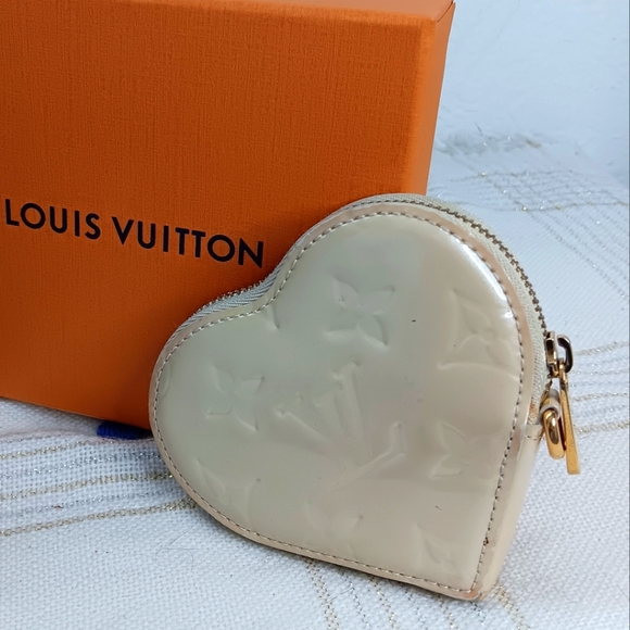 LOUIS VUITTON Monogram Vernis Portomone Cool Coin Purse Heart Case M91479 - Picture 6 of 17
